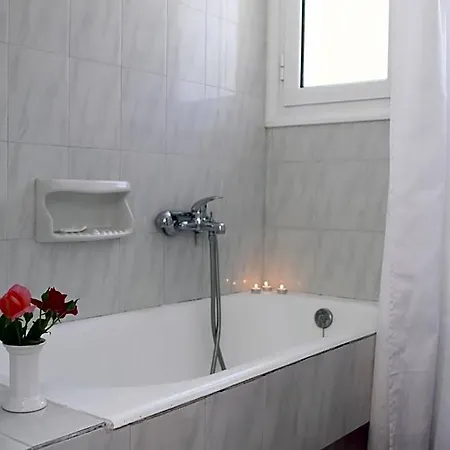 Hotel Scorpios 2*